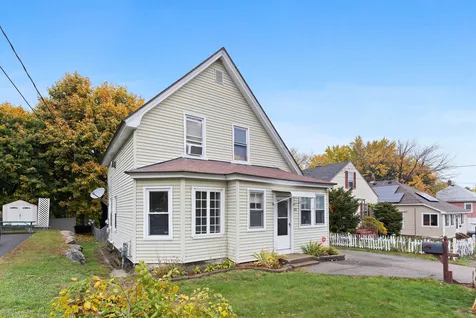 40 Hillcrest Avenue Manchester NH 03103