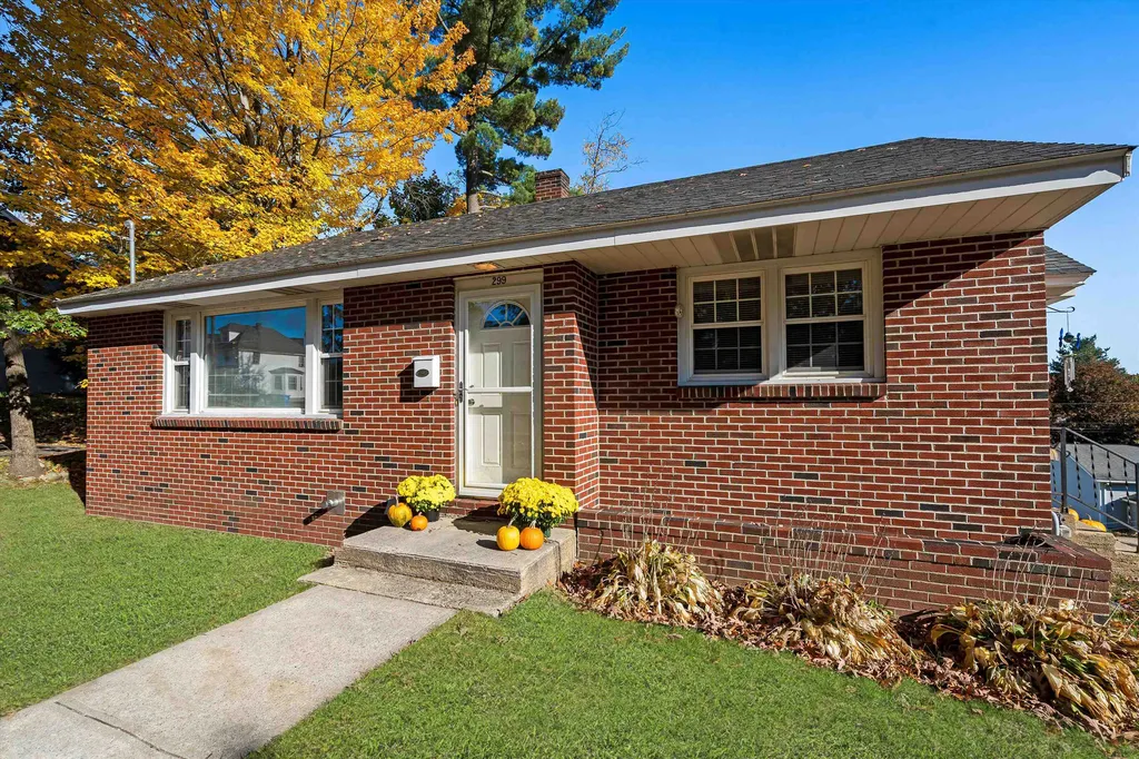 299 Mast Road Manchester NH 03102