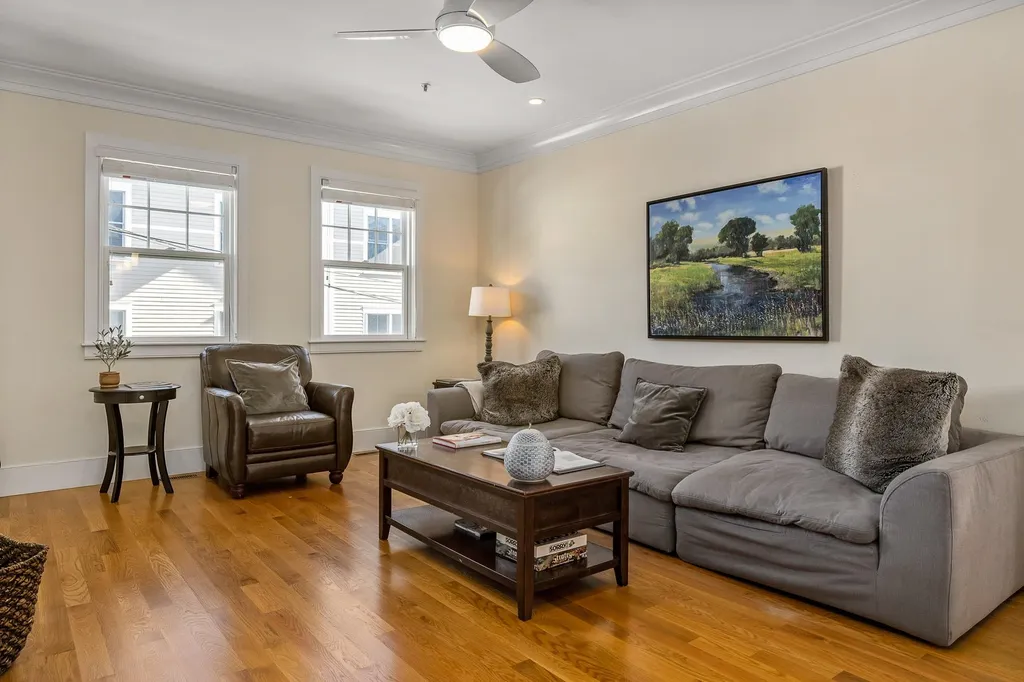 26 Cornwall Street Portsmouth NH 03801