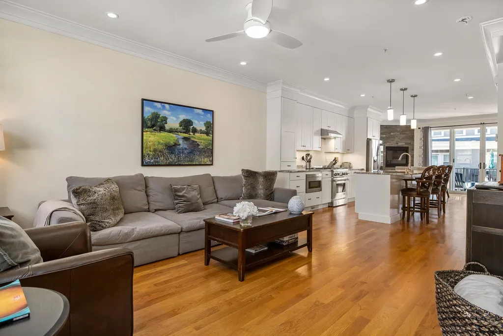 26 Cornwall Street Portsmouth NH 03801