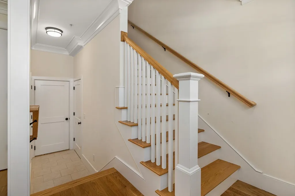 26 Cornwall Street Portsmouth NH 03801