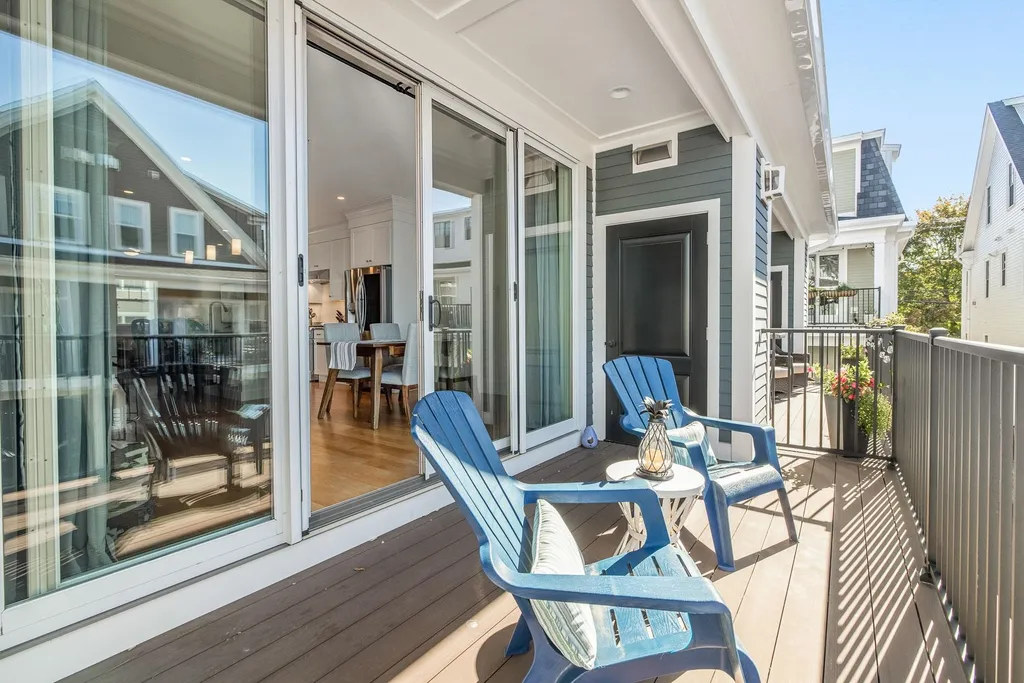 26 Cornwall Street Portsmouth NH 03801