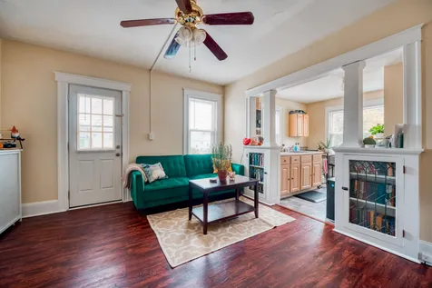 8 Worcester Street Nashua NH 03060