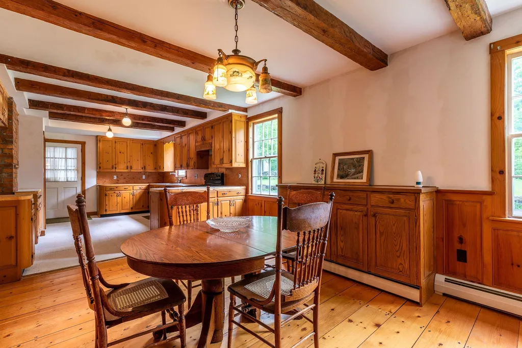 3090 South Road Woodstock VT 05091