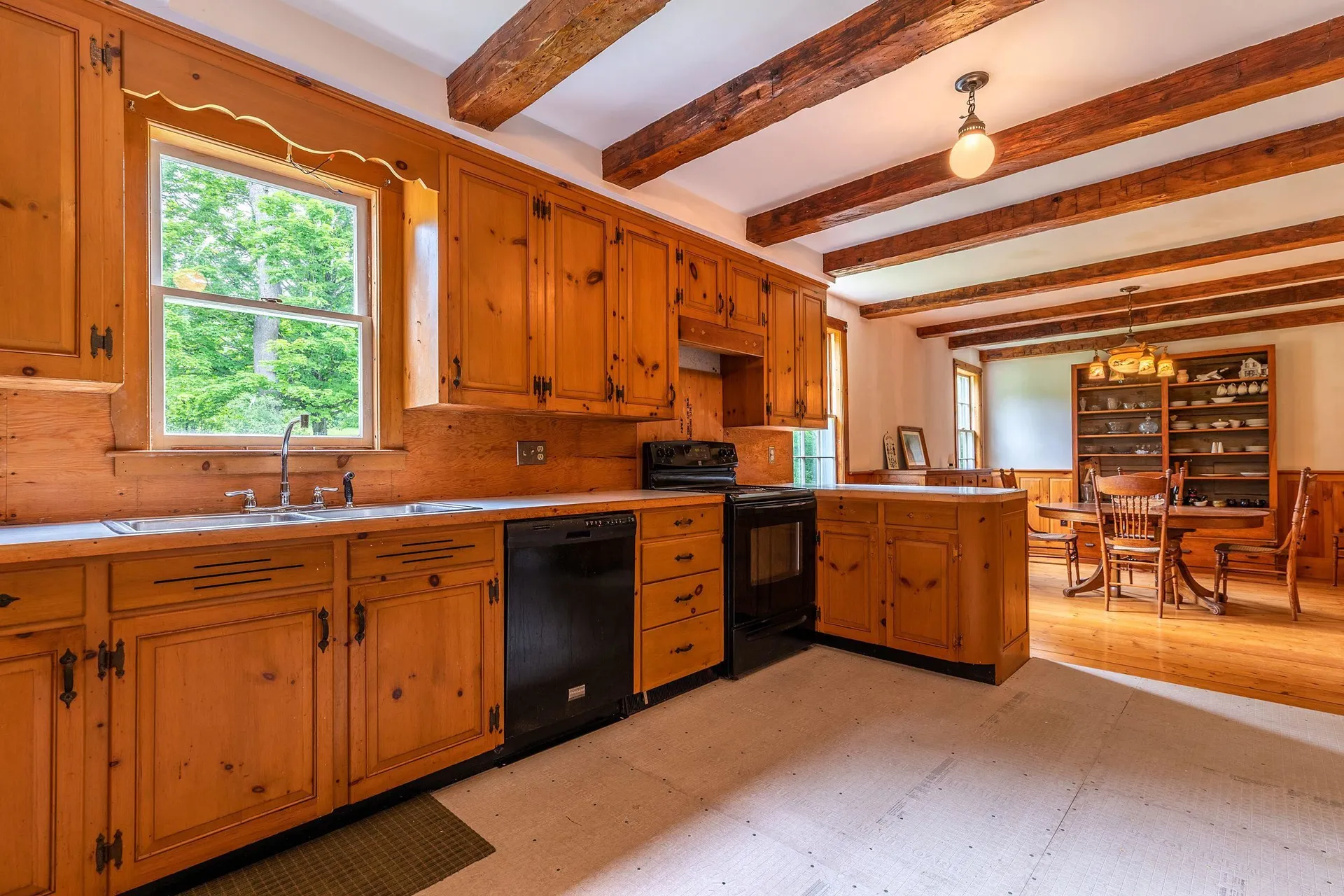 3090 South Road Woodstock VT 05091