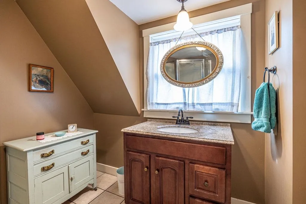 81 Warren Street Concord NH 03301