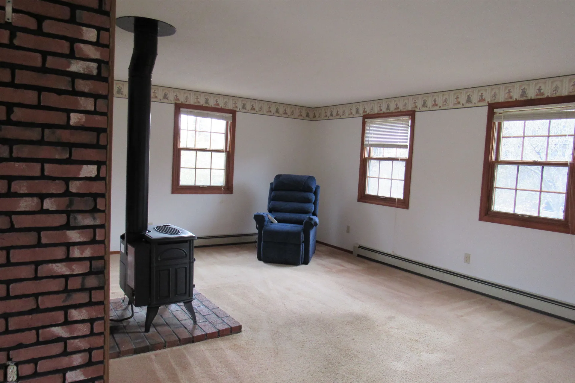 725 Eley Lane Pembroke NH 03275