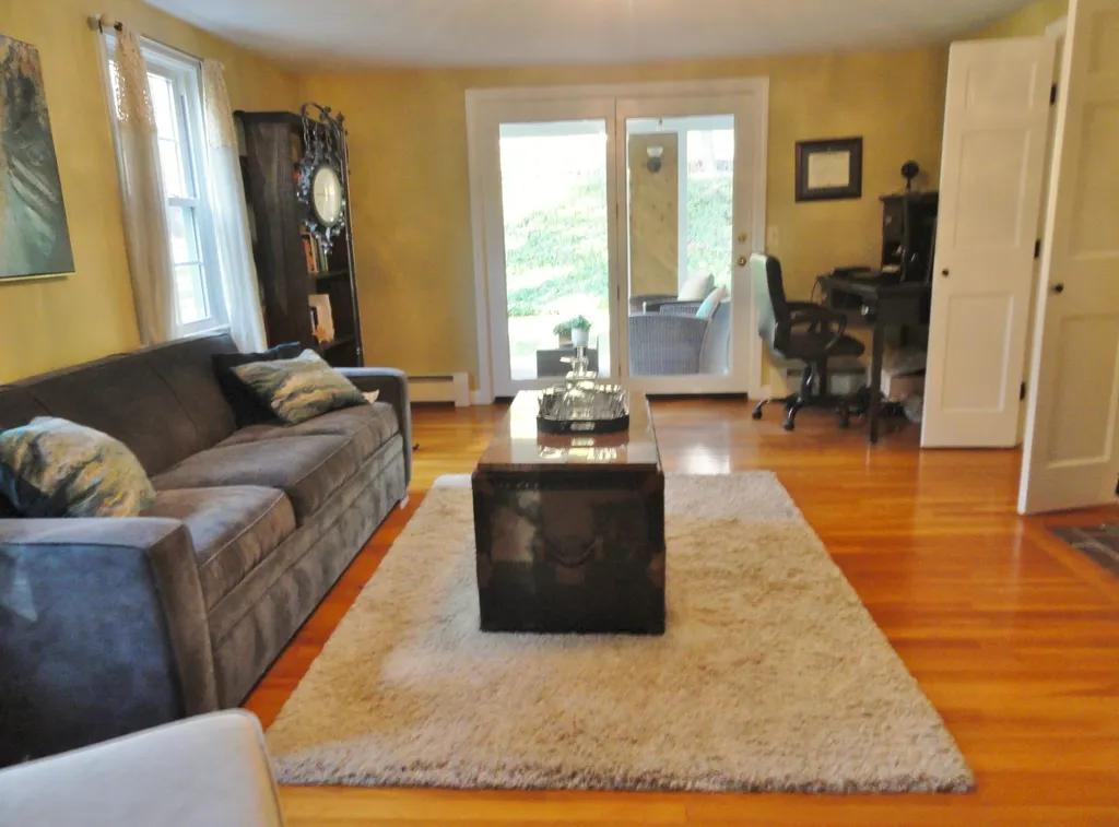 4 Bloody Brook Road Amherst NH 03031