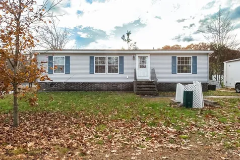 8 S Fuchsia Drive Rochester NH 03867