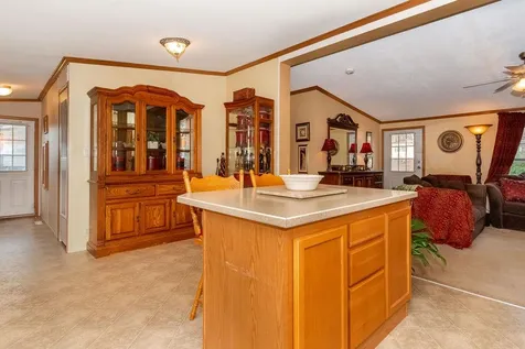 8 S Fuchsia Drive Rochester NH 03867