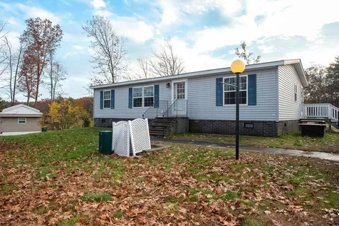 8 S Fuchsia Drive Rochester NH 03867