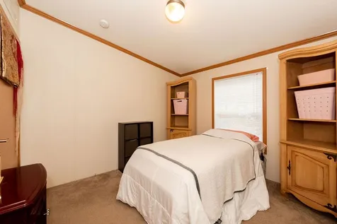 8 S Fuchsia Drive Rochester NH 03867