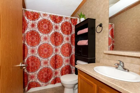 8 S Fuchsia Drive Rochester NH 03867