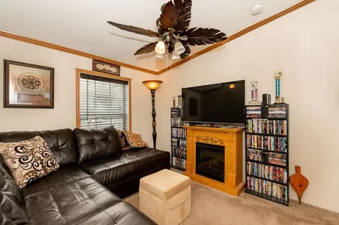 8 S Fuchsia Drive Rochester NH 03867