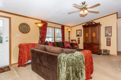 8 S Fuchsia Drive Rochester NH 03867