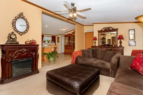 8 S Fuchsia Drive Rochester NH 03867
