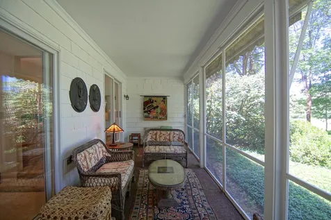 14 Runnymede Drive North Hampton NH 03862