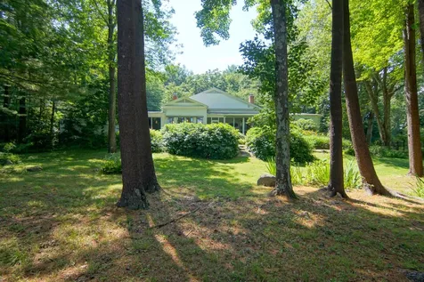 14 Runnymede Drive North Hampton NH 03862