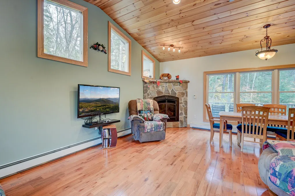 36 Graz Place Bartlett NH 03838