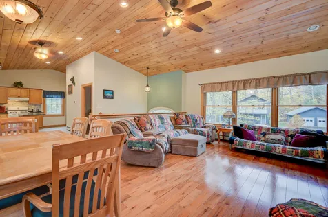 36 Graz Place Bartlett NH 03838