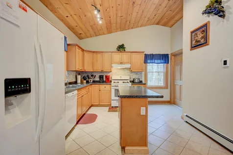 36 Graz Place Bartlett NH 03838