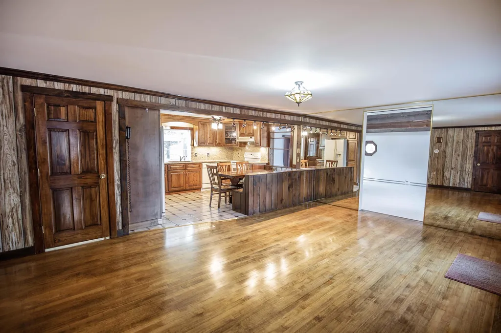 12 Meadowview Drive Newton NH 03858