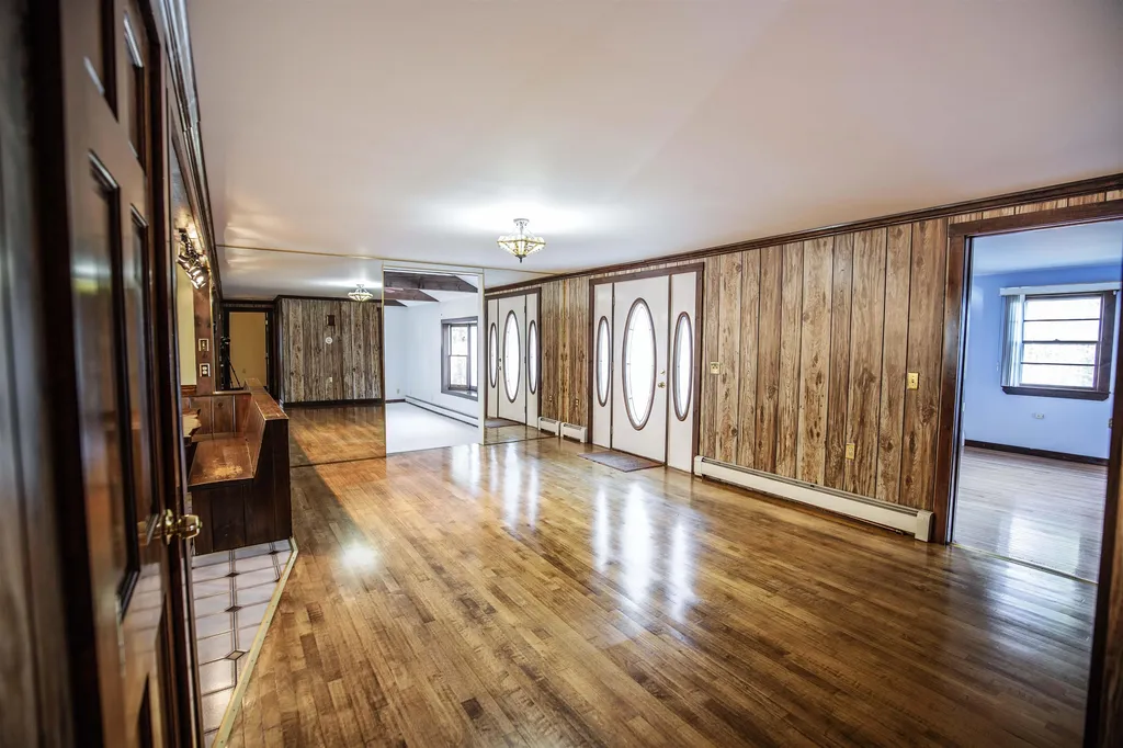 12 Meadowview Drive Newton NH 03858