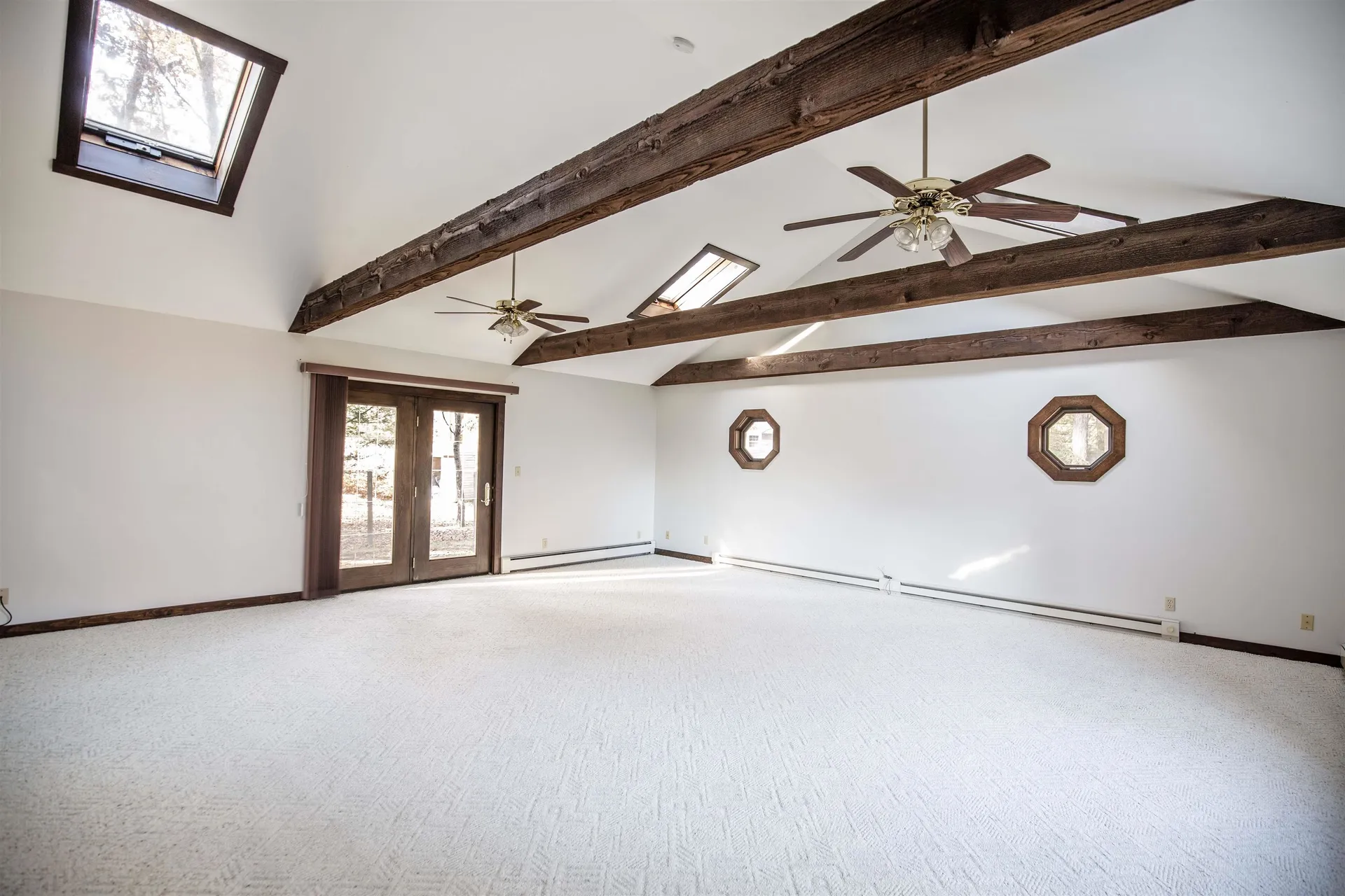 12 Meadowview Drive Newton NH 03858