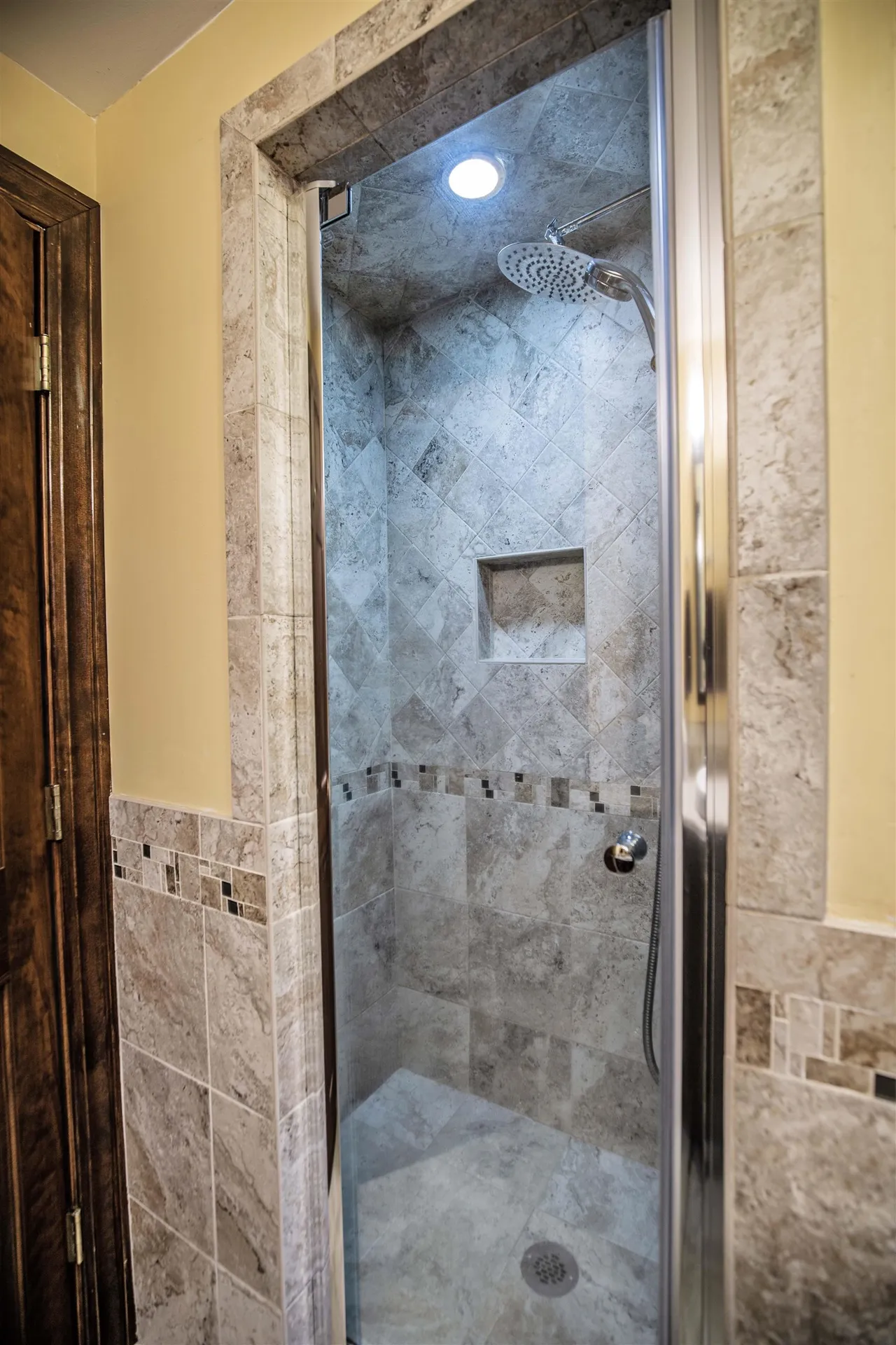 12 Meadowview Drive Newton NH 03858
