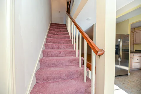 16 Thornhill Road Stratham NH 03885