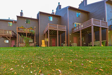 16 Thornhill Road Stratham NH 03885