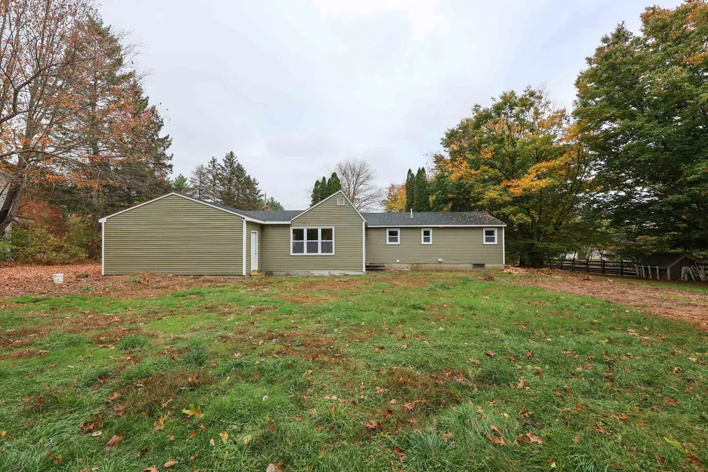 5 Hersey Lane Stratham NH 03885