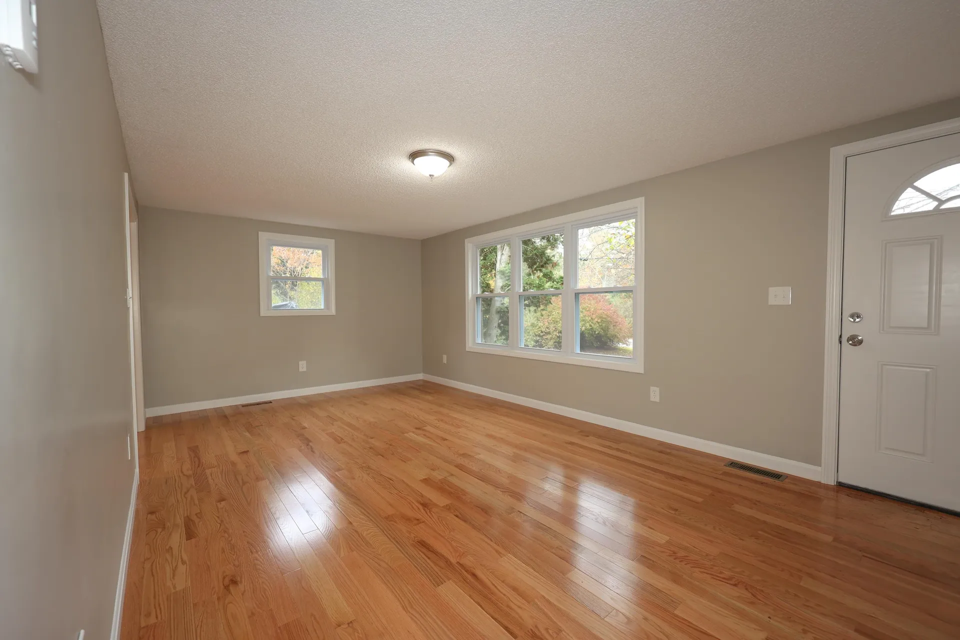 5 Hersey Lane Stratham NH 03885