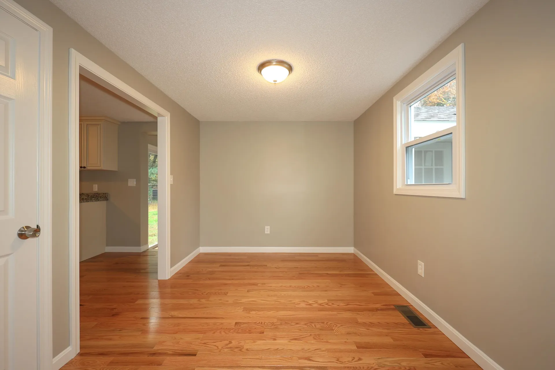 5 Hersey Lane Stratham NH 03885