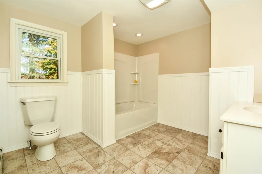 161 Kingston Road Exeter NH 03833