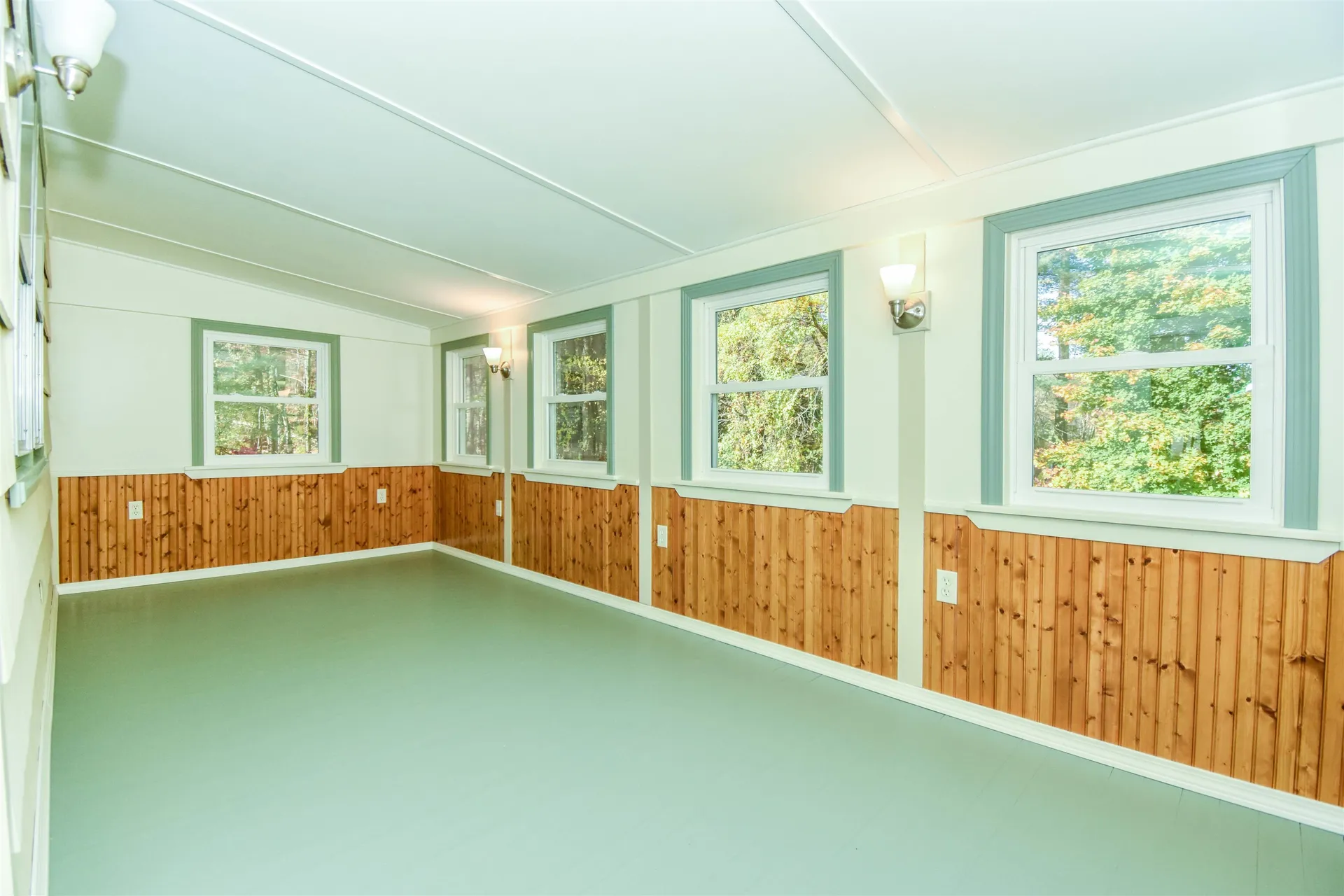 161 Kingston Road Exeter NH 03833