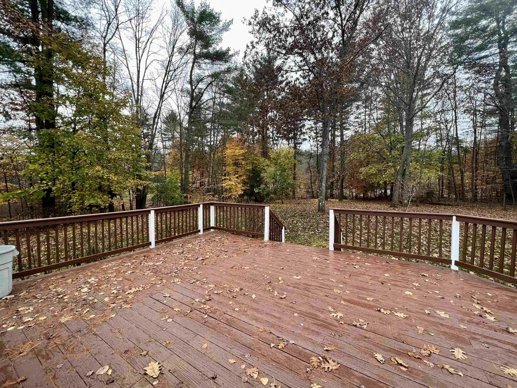 87 Winant Road Pittsfield NH 03262