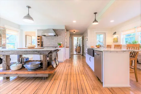 2525 Barnard Road Woodstock VT 05091
