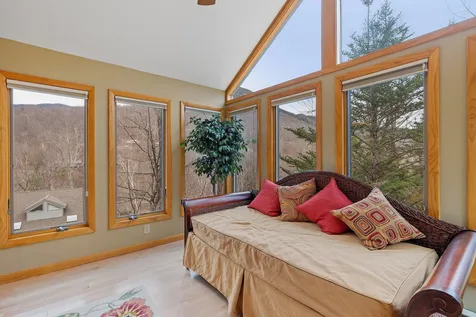 103 Black Mountain Road Lincoln NH 03251