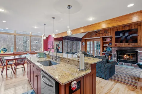 103 Black Mountain Road Lincoln NH 03251