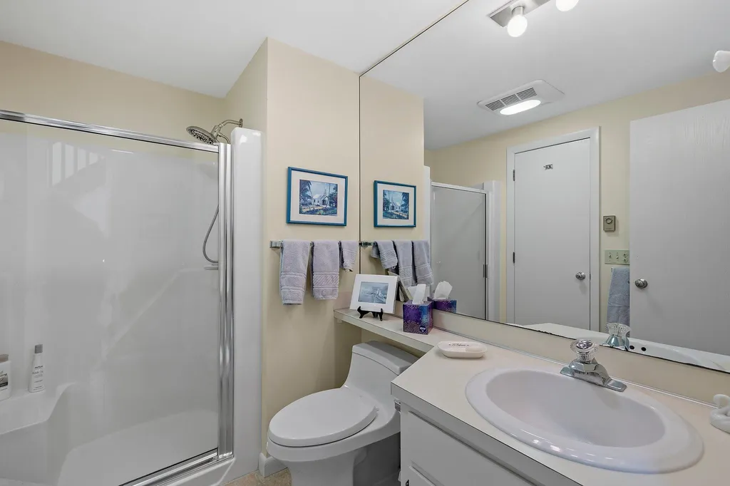 1 Lakeview Place Grantham NH 03753