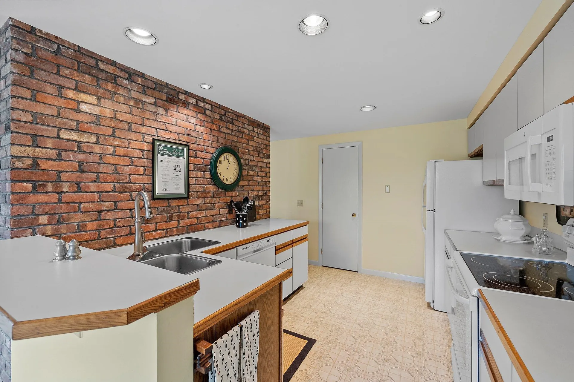 1 Lakeview Place Grantham NH 03753