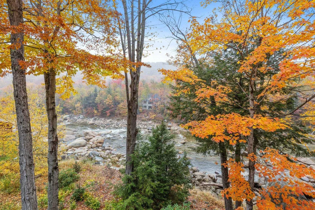 26 Loonwood Drive Lincoln NH 03251