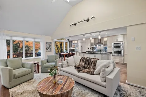 26 Loonwood Drive Lincoln NH 03251
