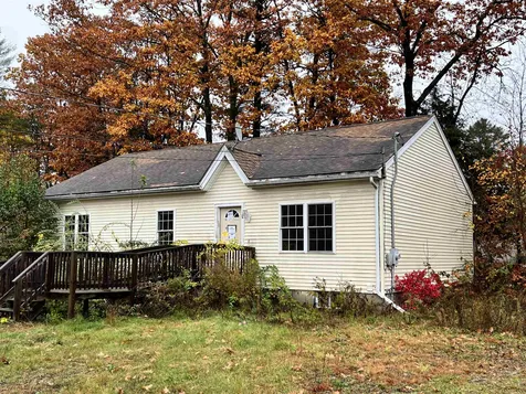 9 Webster Circle Hillsborough NH 03244
