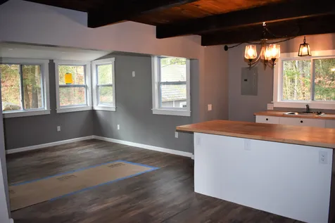 22 Bobolink Lane Hillsborough NH 03244