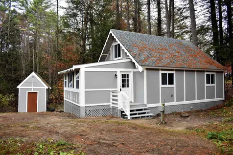 22 Bobolink Lane Hillsborough NH 03244