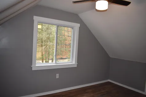22 Bobolink Lane Hillsborough NH 03244
