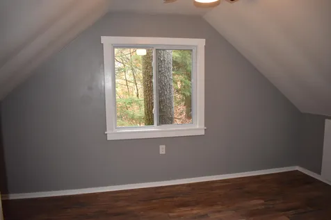 22 Bobolink Lane Hillsborough NH 03244