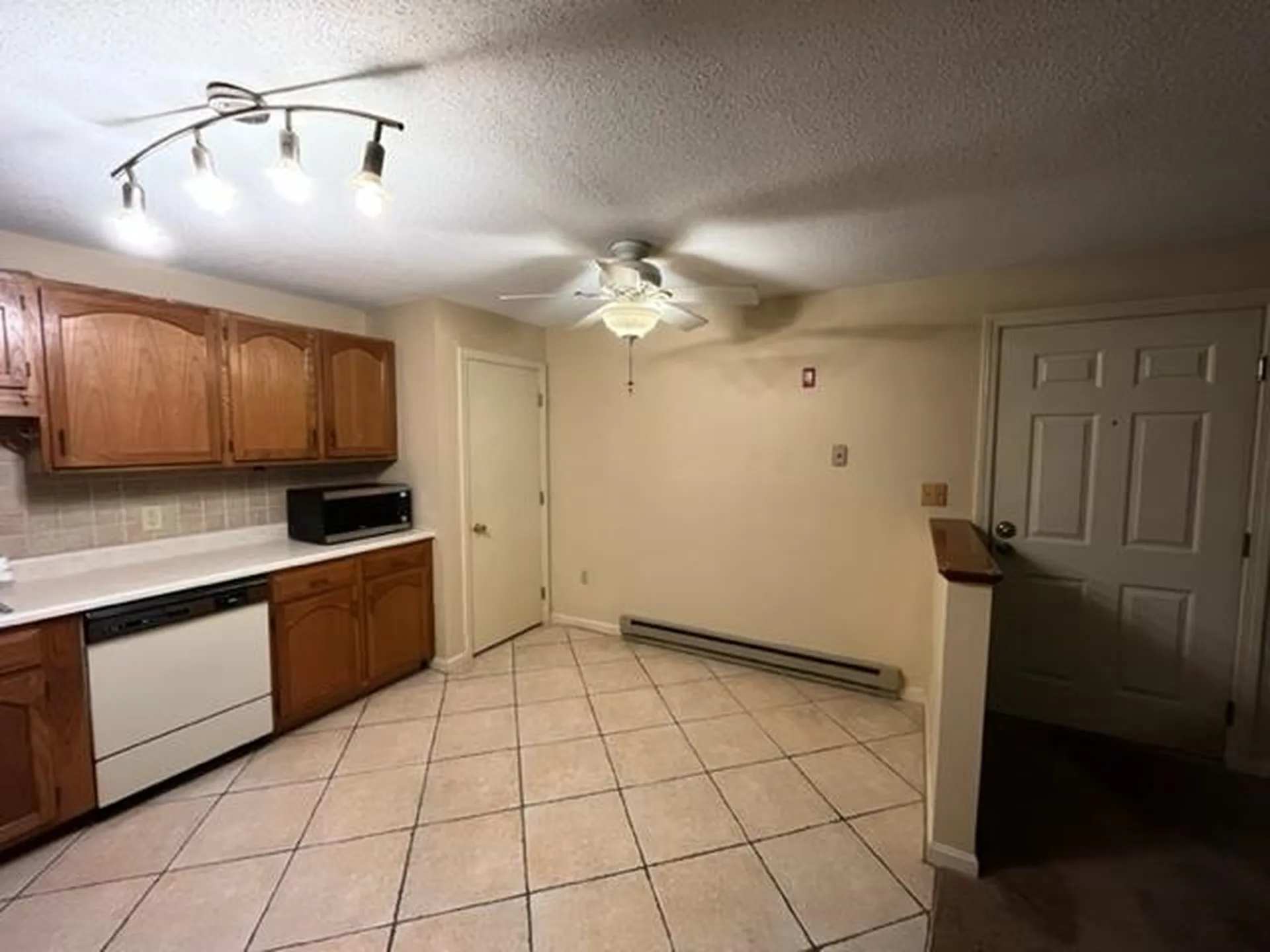 130 Endicott N Street Laconia NH 03246